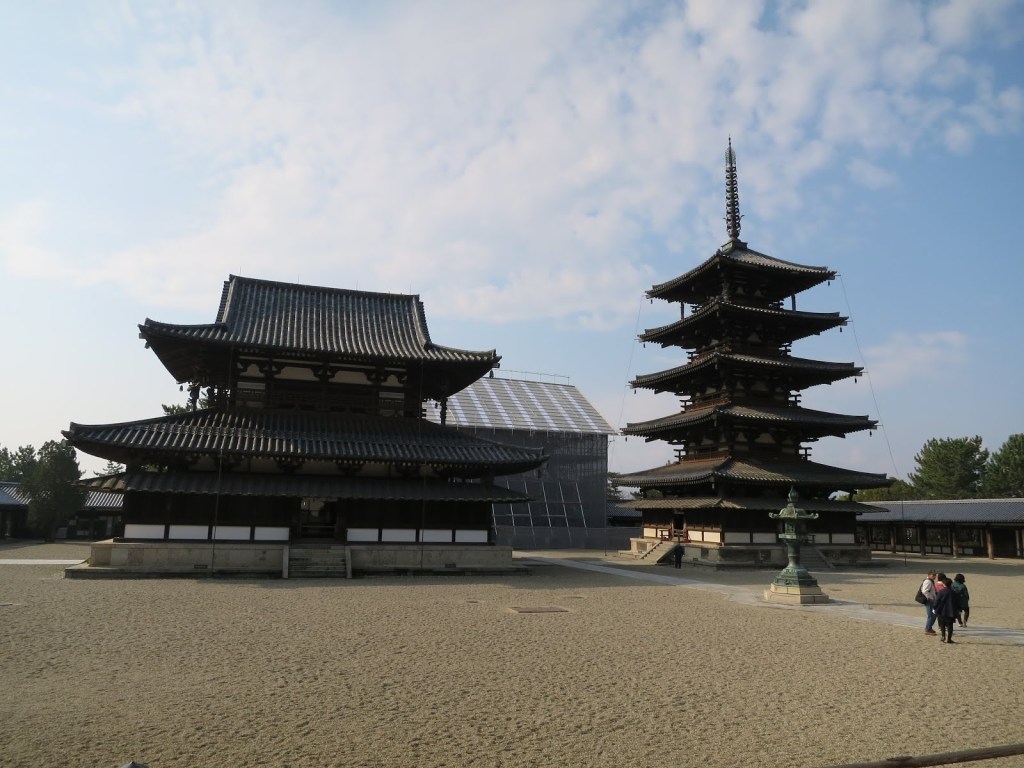 World’s Oldest Wooden Building? Horyuji & Shin-Yakushiji,&nbsp;Nara