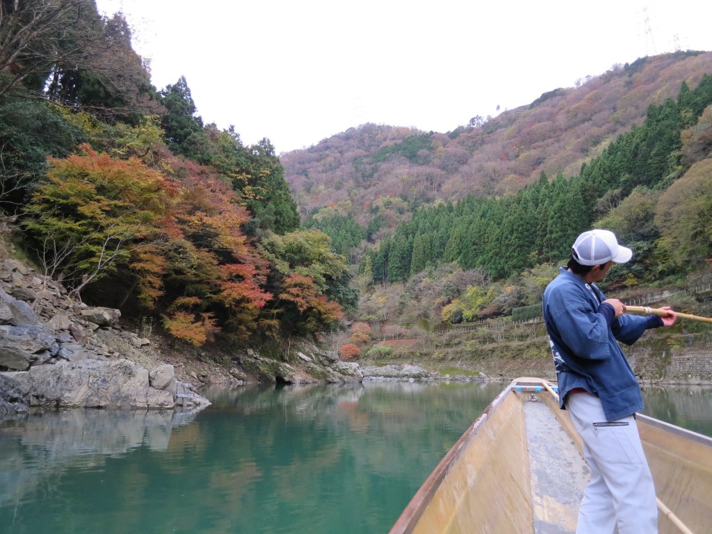 Boat Ride with 400 years of History: Hozugawa River Cruise in&nbsp;Autumn