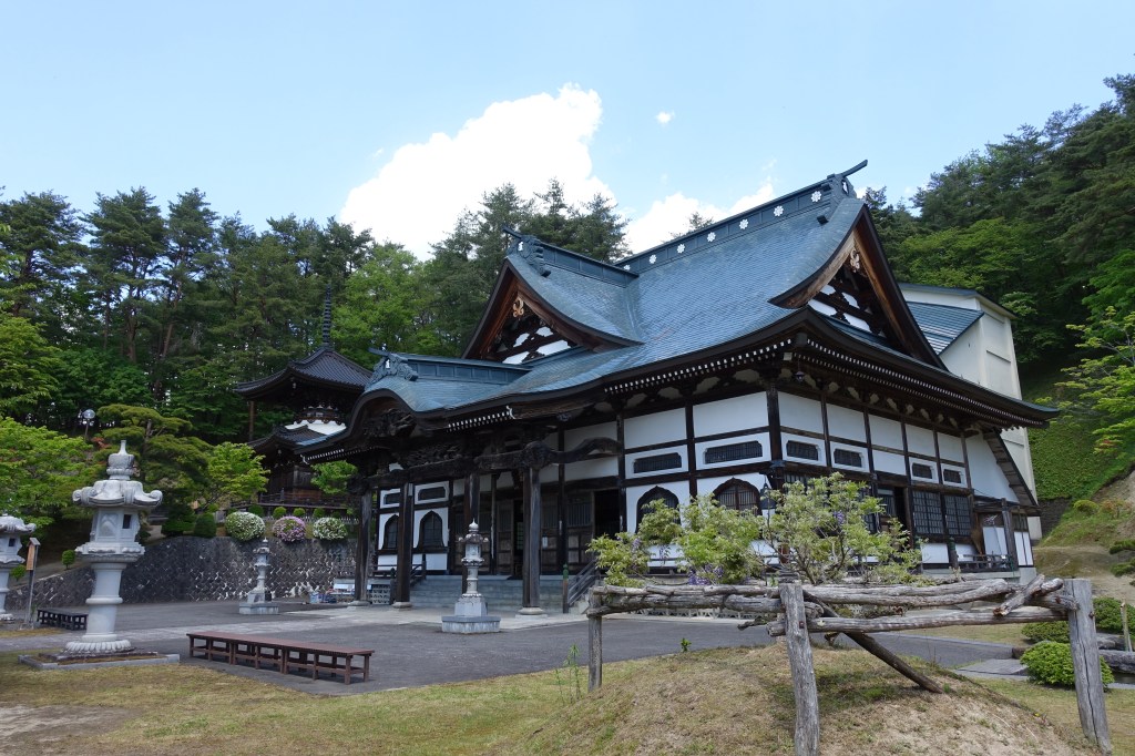The Largest Wooden Kannon Bosatsu in Japan: Fukusenji,&nbsp;Tono